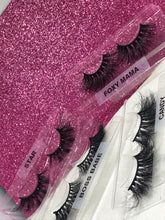 Load image into Gallery viewer, Foxy Mama
